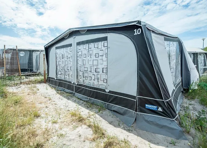 Maszoperia Sun4hel Kite & Wind & Surf Kamp alanı